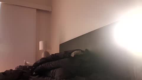 Pizzaz online show from December 30, 10:34 pm