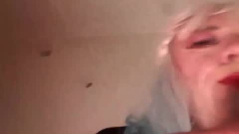 Pizzaz online show from September 13, 6:40 pm