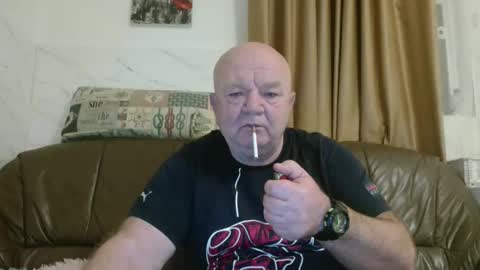 fullballs6 online show from January 7, 2:58 am