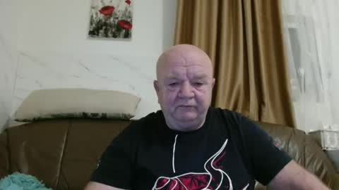 fullballs6 online show from February 28, 3:07 am