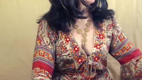 Snapshot of fun4tips chatting on February 25, 2:44 pm Fun4Tips online show from February 25, 2:44 pm