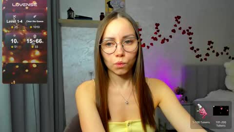 fun__nd__bun online show from February 13, 11:39 am