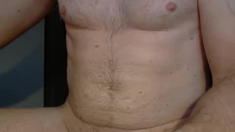 funguy1979100 online show from April 12, 12:43 pm