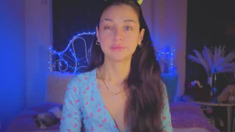 Snapshot of funny_whotsss chatting on October 25, 2:30 am Tiffany online show from October 25, 2:30 am