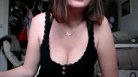 funnyaly online show from May 4, 1:18 pm
