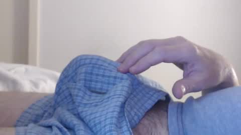 Snapshot of funtime072 chatting on October 29, 11:23 am funtime072 online show from October 29, 11:23 am