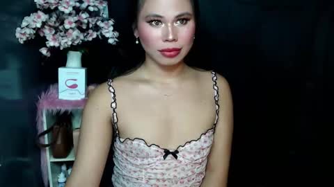 fuschiafucker online show from December 2, 8:15 pm