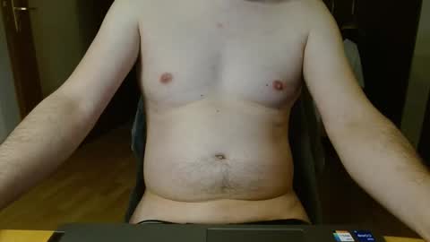 Snapshot of fussballer911 chatting on February 21, 5:53 pm Eric online show from February 21, 5:53 pm