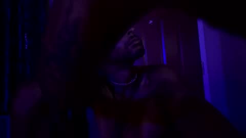 Snapshot of fvvkboyy chatting on November 10, 10:58 am fvvkboyy online show from November 10, 10:58 am