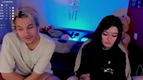 Snapshot of g4tito chatting on October 18, 4:15 am g4tito online show from October 18, 4:15 am