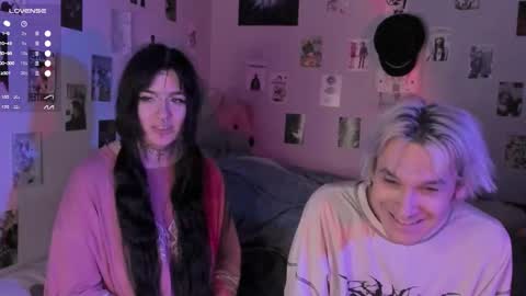 Snapshot of g4tito chatting on November 2, 6:38 am g4tito online show from November 2, 6:38 am