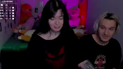 Snapshot of g4tito chatting on November 28, 5:32 am g4tito online show from November 28, 5:32 am