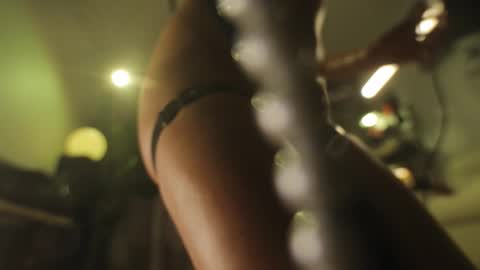 Snapshot of g_ia chatting on March 9, 1:14 am G online show from March 9, 1:14 am