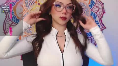    online show from September 22, 2:02 am