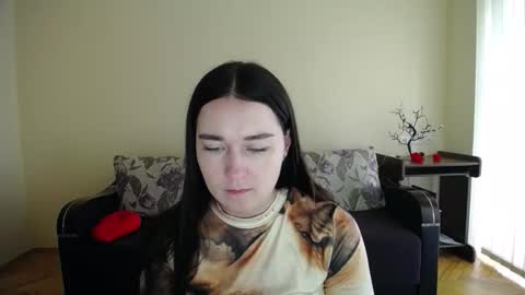 Snapshot of gabby_di chatting on September 17, 11:23 am Jaklin online show from September 17, 11:23 am
