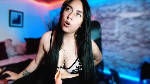 Gabby Sweet online show from October 4, 4:49 pm