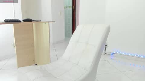 Gabby Grey online show from December 20, 7:21 pm