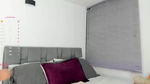 Gabriela  online show from September 22, 3:41 am