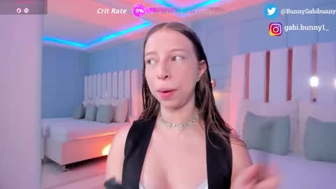 Gabi  online show from March 26, 5:29 pm