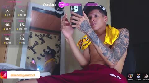 Snapshot of gaboreyes1 chatting on November 25, 7:36 pm Gabo online show from November 25, 7:36 pm