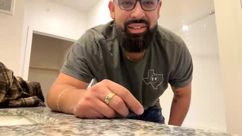 gabrg3496 online show from November 28, 5:15 pm