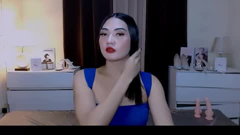 gabriela_deluxe online show from January 7, 3:36 pm
