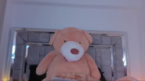 Gabriela Montes online show from December 11, 11:41 am