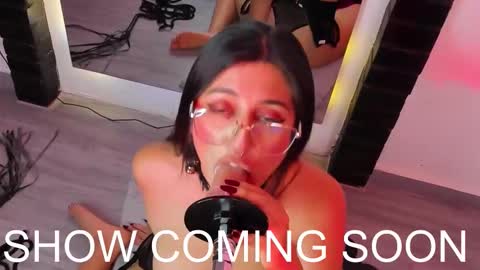 Gabriela Kassi online show from October 21, 11:00 am