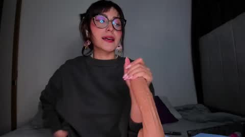 Snapshot of gabrielladurandd chatting on December 31, 1:47 am Gaby online show from December 31, 1:47 am