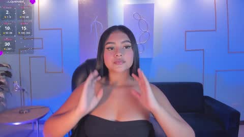 Snapshot of gabriellalee_ chatting on January 18, 7:37 pm Gabriella Lee online show from January 18, 7:37 pm