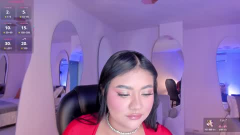 Snapshot of gabriellalee_ chatting on October 3, 2:52 am Gabriella Lee online show from October 3, 2:52 am