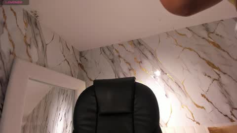 Snapshot of gabriellalee_ chatting on October 21, 3:07 am Gabriella Lee online show from October 21, 3:07 am