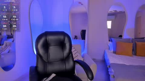 Snapshot of gabriellalee_ chatting on November 26, 3:07 am Gabriella Lee online show from November 26, 3:07 am