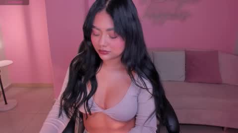 Snapshot of gabriellalee_ chatting on December 3, 2:52 am Gabriella Lee online show from December 3, 2:52 am