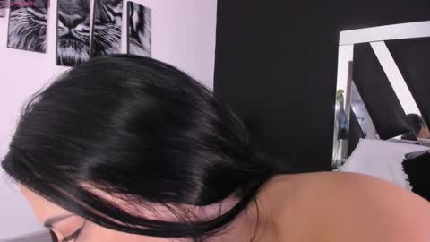 Gabriella Antonella online show from October 27, 3:49 pm