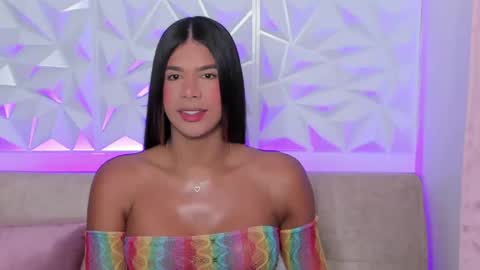 Gabriela  online show from November 5, 11:05 pm