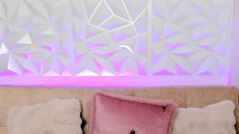 Gabriela  online show from April 5, 7:55 pm