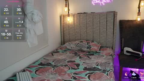 Gaby evansz online show from April 8, 9:31 am