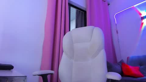 gaby online show from October 7, 1:41 pm