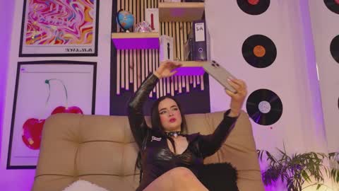 Gaby  online show from February 3, 1:27 pm