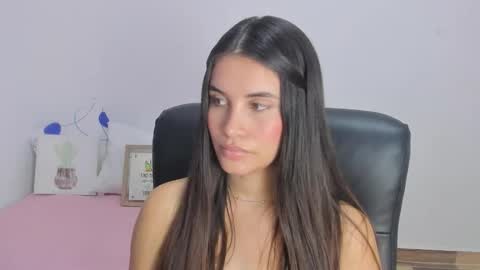 Gabriela online show from November 7, 8:53 pm