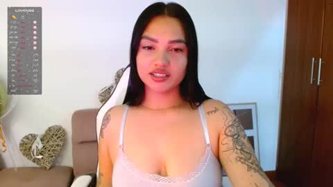 Snapshot of gaby_saikozz chatting on October 14, 4:57 am My name is Gabriela.. nice to meet you thumbs up please its very important to me online show from October 14, 4:57 am