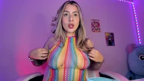 Snapshot of gaby_vandriel chatting on September 9, 12:21 am GABRIELA online show from September 9, 12:21 am