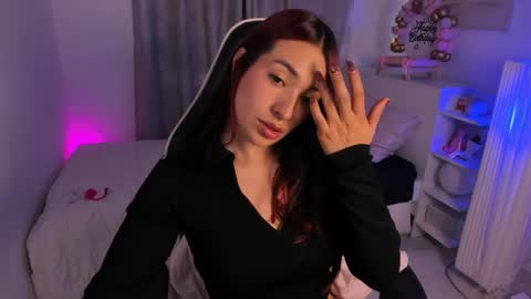 Gabriela online show from April 8, 3:01 pm