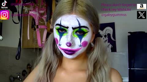 gabygumms online show from September 16, 1:01 pm