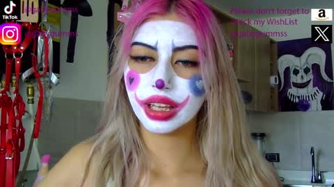 gabygumms online show from September 27, 1:38 pm