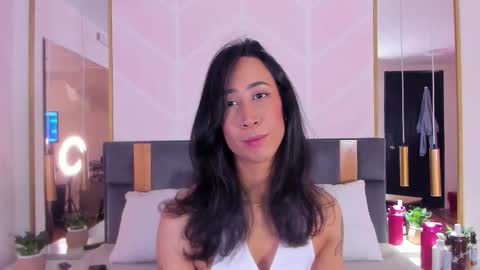 Gaby online show from November 9, 2:15 pm