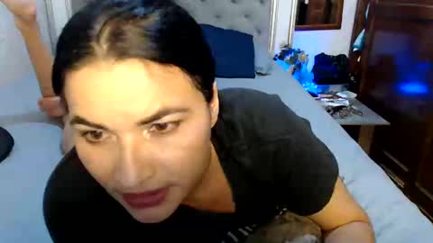 Snapshot of gabysot chatting on December 3, 11:35 pm gabysot online show from December 3, 11:35 pm