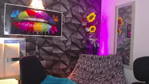 Snapshot of gael__david chatting on January 23, 3:05 am Gael online show from January 23, 3:05 am