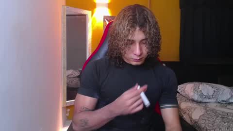 Snapshot of gael__david chatting on February 28, 2:53 am Gael online show from February 28, 2:53 am